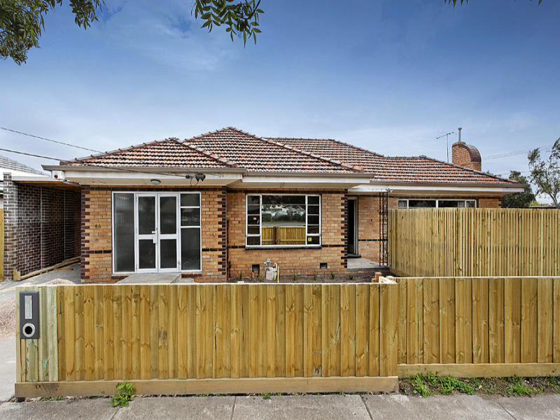 1/44 Millers Road, Brooklyn, Vic 3012 Property Details