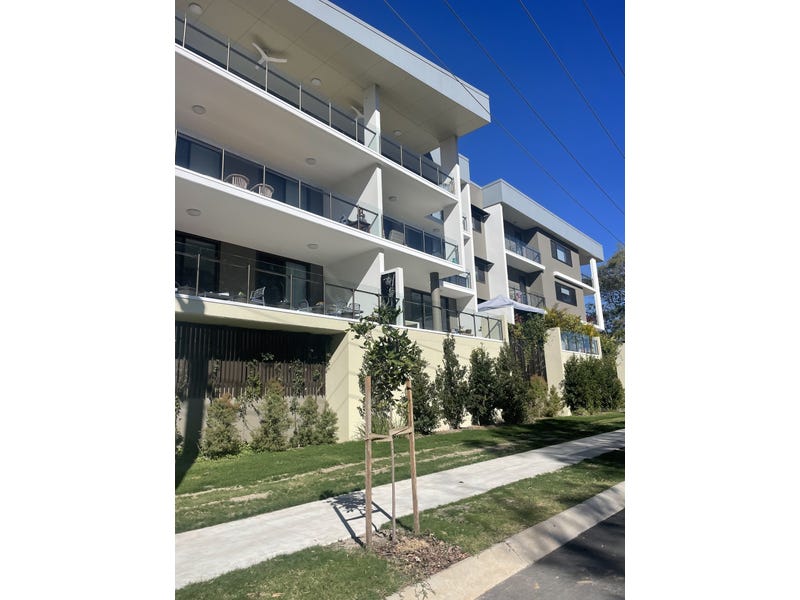 2/35 South Esplanade, Bongaree, Qld 4507 Property Details