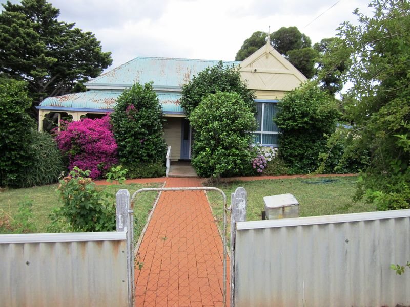 37 Barlee Street, Bridgetown, WA 6255 Property Details