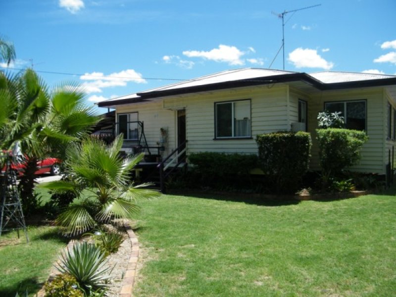 49 North Street, Chinchilla, QLD 4413