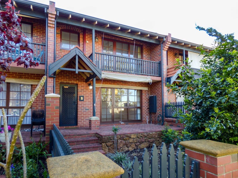 2/33 Central Road, Kalamunda, WA 6076