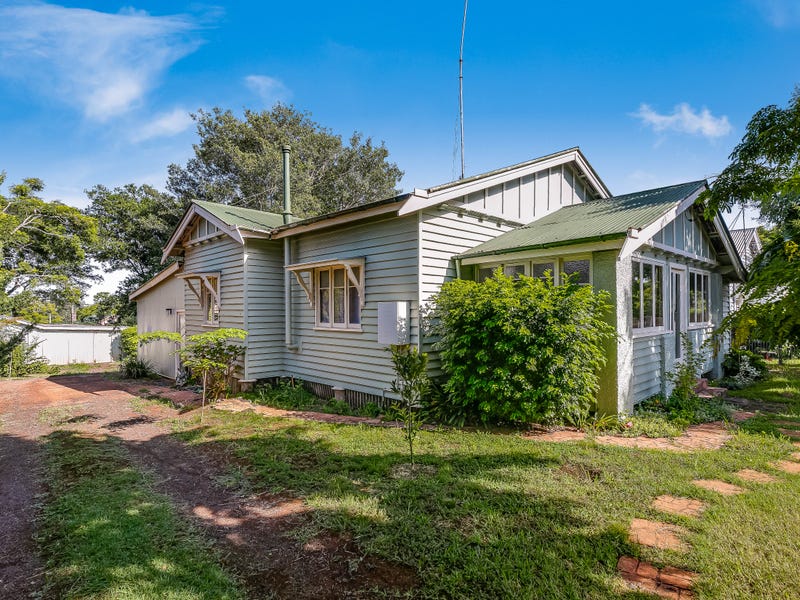 11 Haig Street, South Toowoomba, Qld 4350 House for Sale