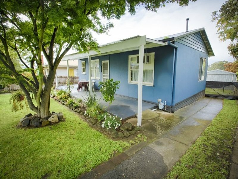 94 McNeilly Road, Drouin, Vic 3818 Property Details