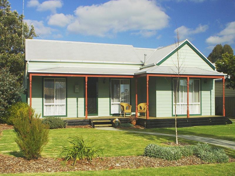 14 Worthy Street, Leongatha, Vic 3953 Property Details