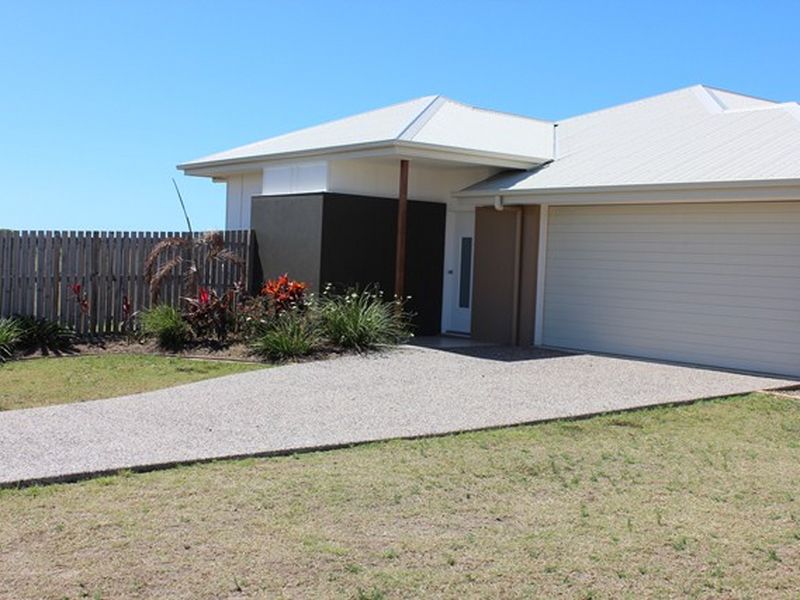 2 Holyman Street, Rural View, QLD 4740