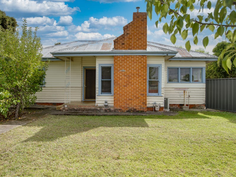 456 McDonald Road, Lavington, NSW 2641 Property Details
