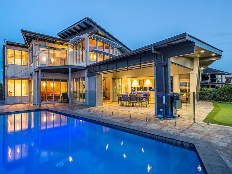 27 Seaside Drive, Banksia Beach, QLD 4507