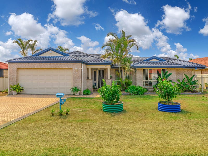 17 Bayview Drive, Yamba, NSW 2464 Property Details
