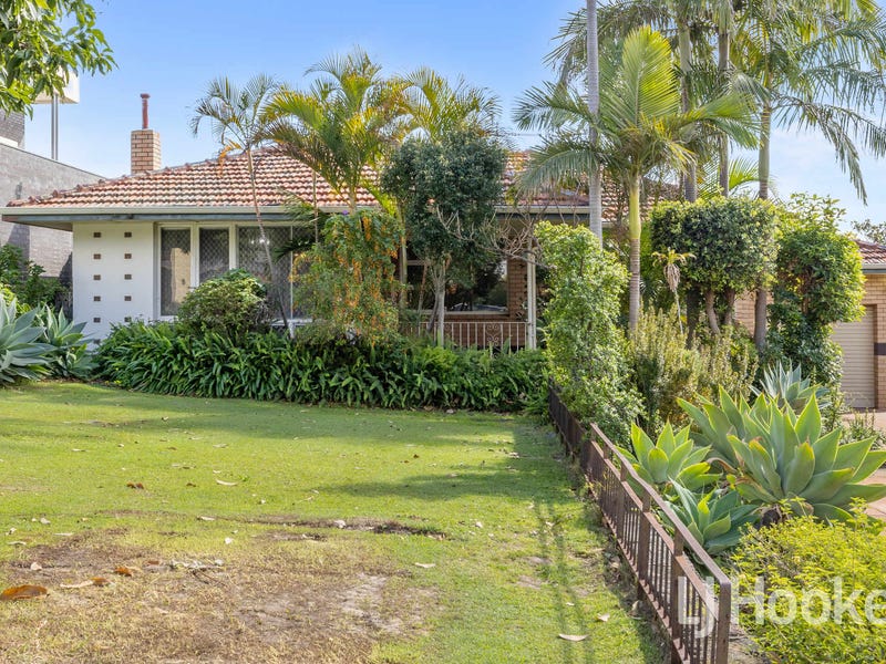 14 Polglass Way, Ardross, WA 6153 House for Sale