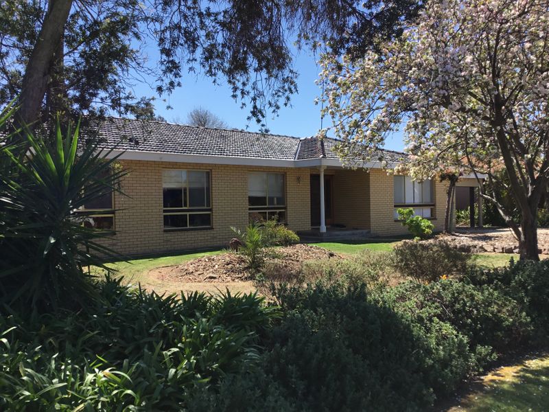 8 Inverness Avenue, Kialla, Vic 3631 House for Rent