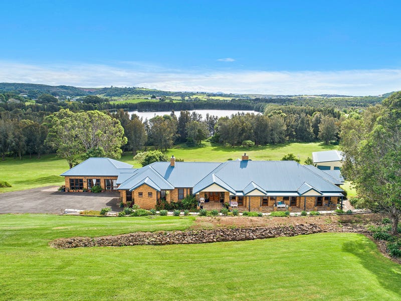 18 Fuller Drive, Dunmore, NSW 2529 Property Details