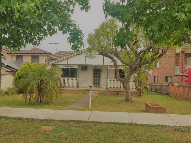 29 Myddleton Avenue, Fairfield, NSW 2165