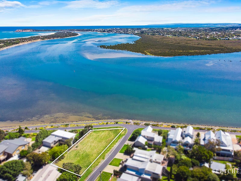 17 Peers Cres, Ocean Grove, VIC 3226