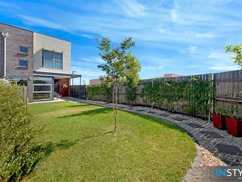 12/12 Helby Street, Harrison, ACT 2914 Property Details