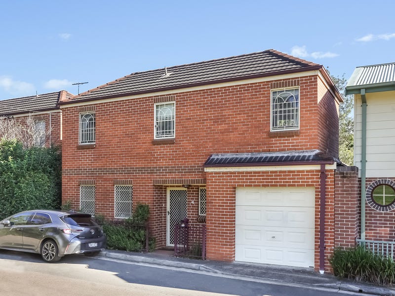 4/1 Cardigan Lane, Camperdown, NSW 2050 Property Details