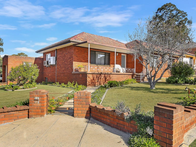 42 Woodland Road, Chester Hill, NSW 2162