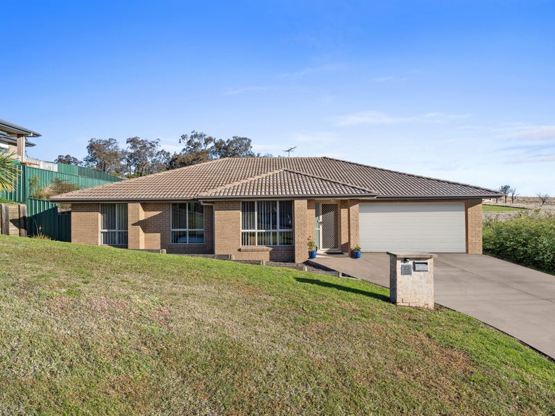 22 Chivers Circuit, Muswellbrook, NSW 2333 Property Details