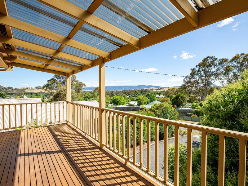 10 Lyons Street, Yea, Vic 3717 House for Sale