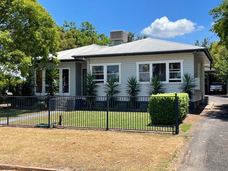 49 St John Street, Texas, Qld 4385 Property Details