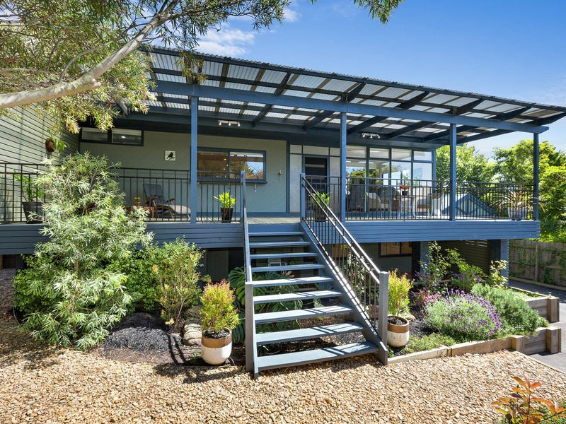 28 Canadian Bay Road, Mount Eliza, VIC 3930