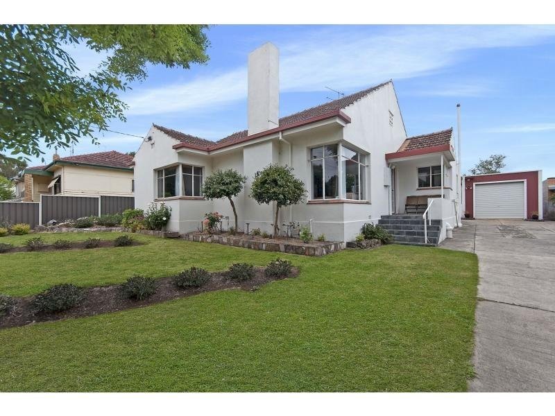16 Francis Street, Hamilton, VIC 3300