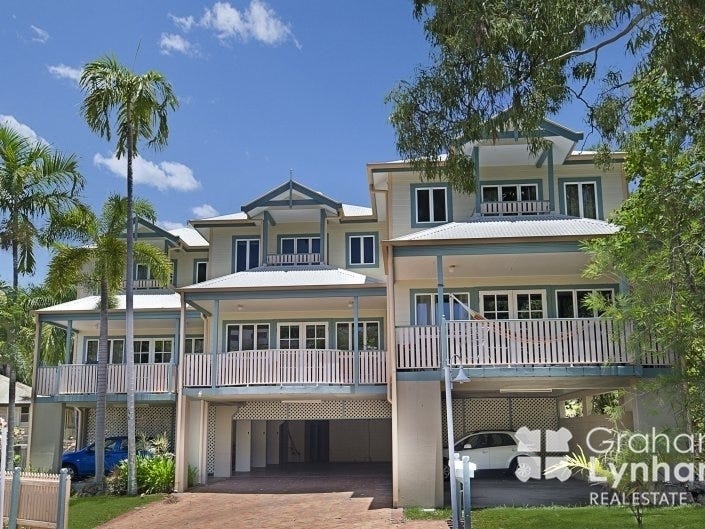 2/15 Cleveland Terrace, North Ward, QLD 4810