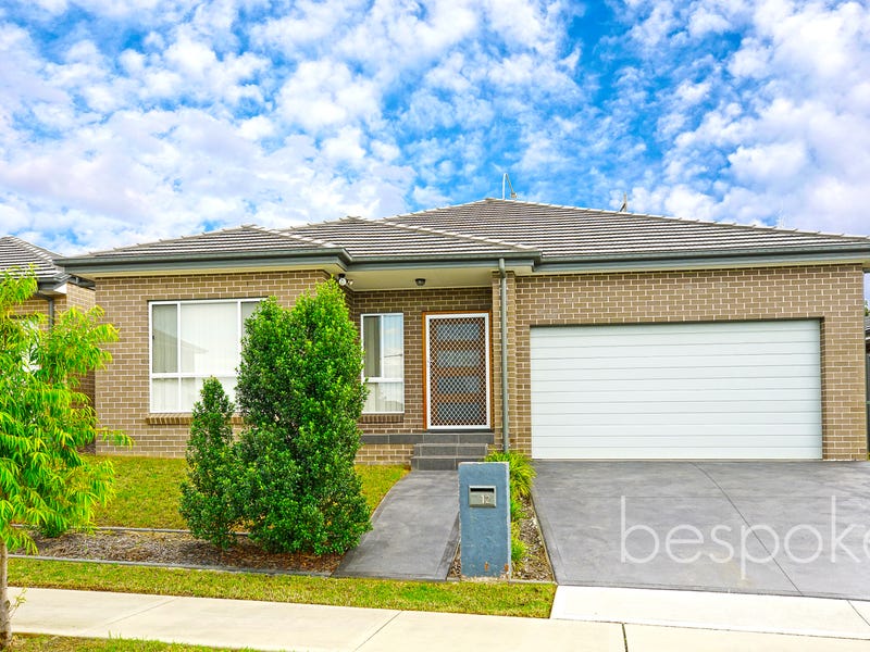 12 Fishburn Street, Jordan Springs, NSW 2747