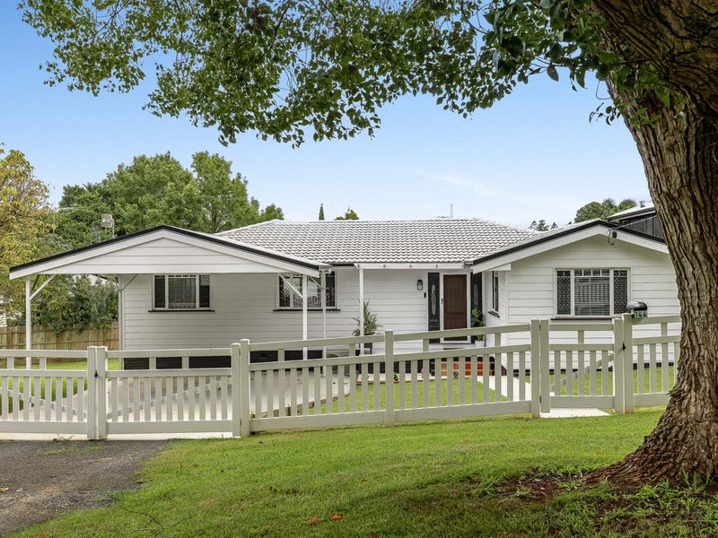 144 Geddes Street, East Toowoomba, QLD 4350