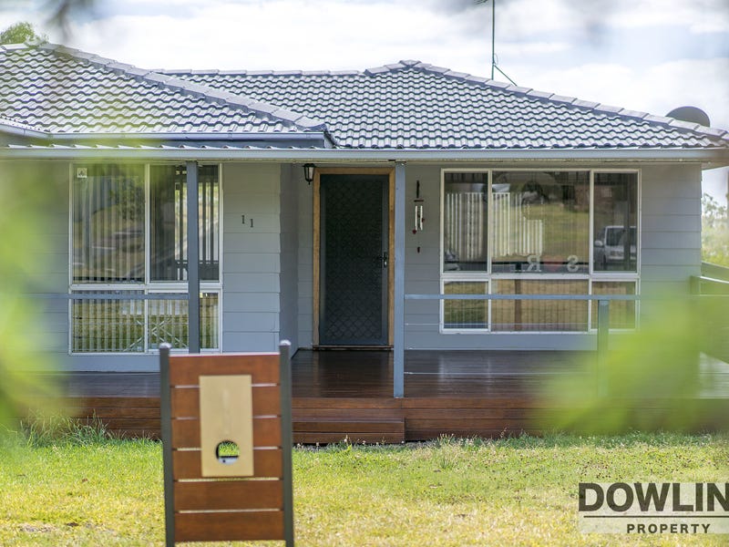 11 Sandycroft Street, Maryland, NSW 2287 Property Details