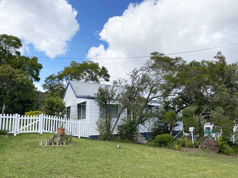 22 Perkins Street, Herberton, QLD 4887