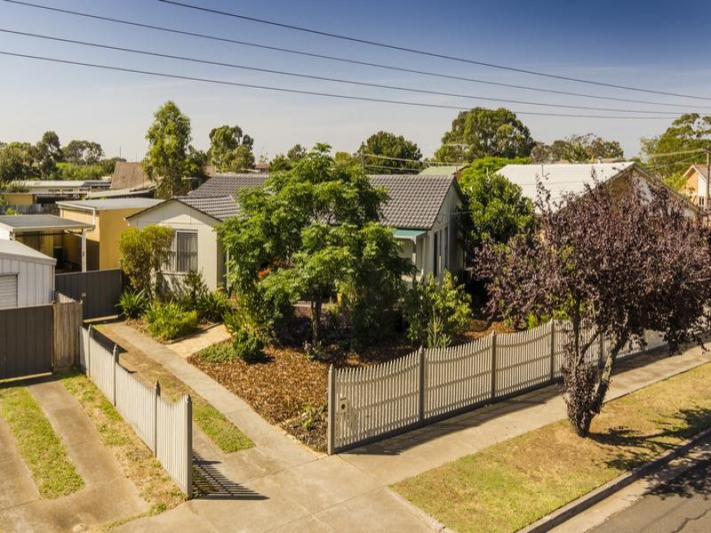 12 Golden Avenue, Werribee, Vic 3030 Property Details