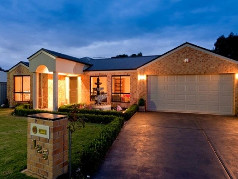 125 Newton Circuit, Fairway Gardens, Thurgoona, NSW 2640 Property Details
