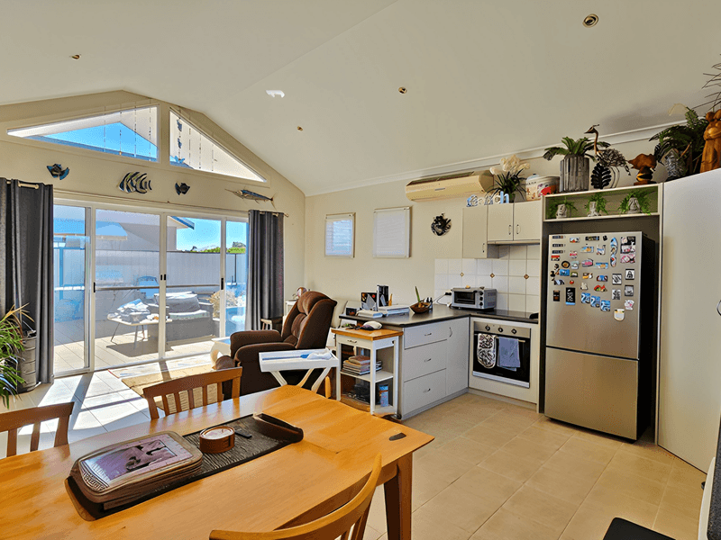 6/4 Seakist Retreat, Kalbarri, WA 6536 Unit for Sale