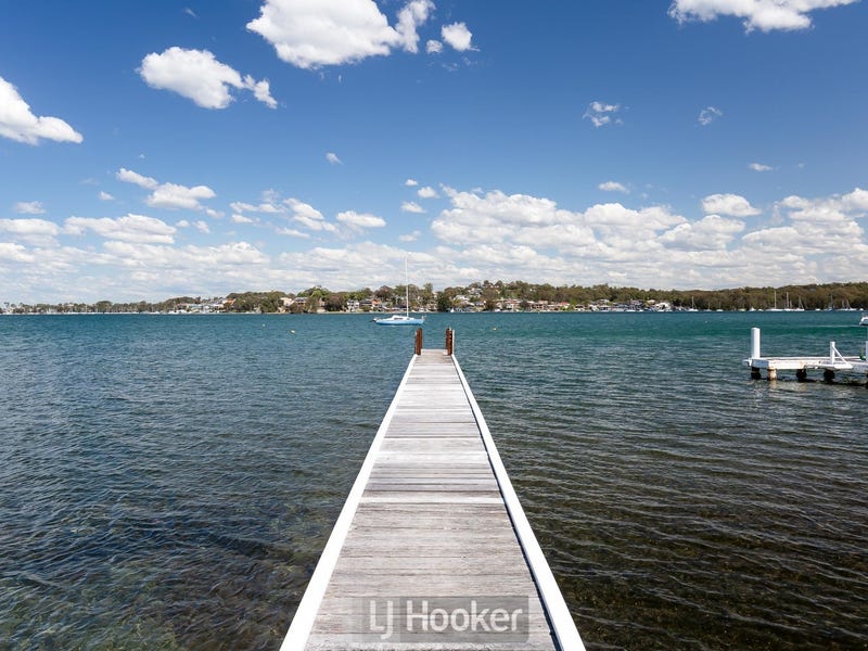 88 Sealand Road, Fishing Point, NSW 2283