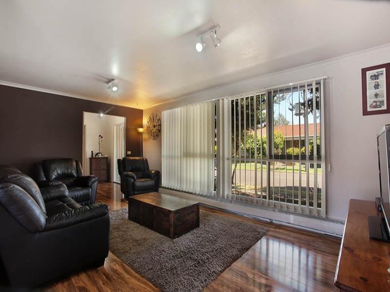 34 Torresdale Drive, Boronia, VIC 3155