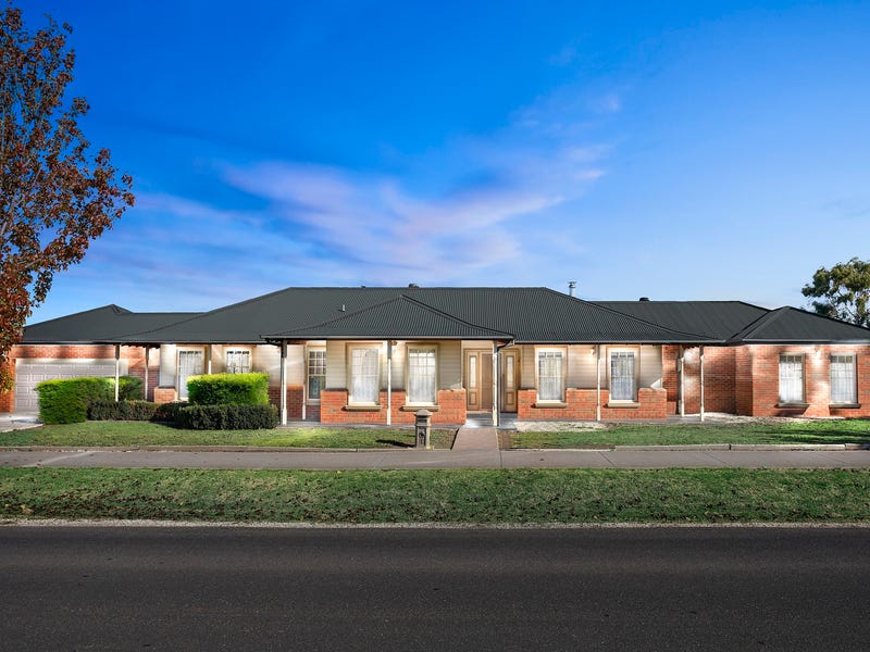 1 Fenchurch Street, Sunbury, Vic 3429 House for Sale