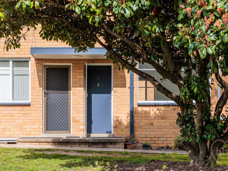2/156 Knox Street, Watson, ACT 2602 Property Details