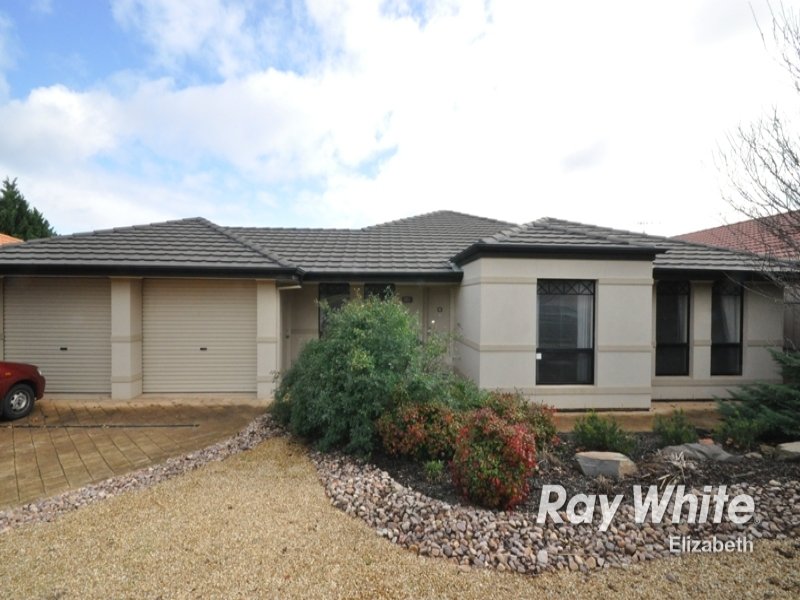 11 Wallace Drive, Craigmore, SA 5114