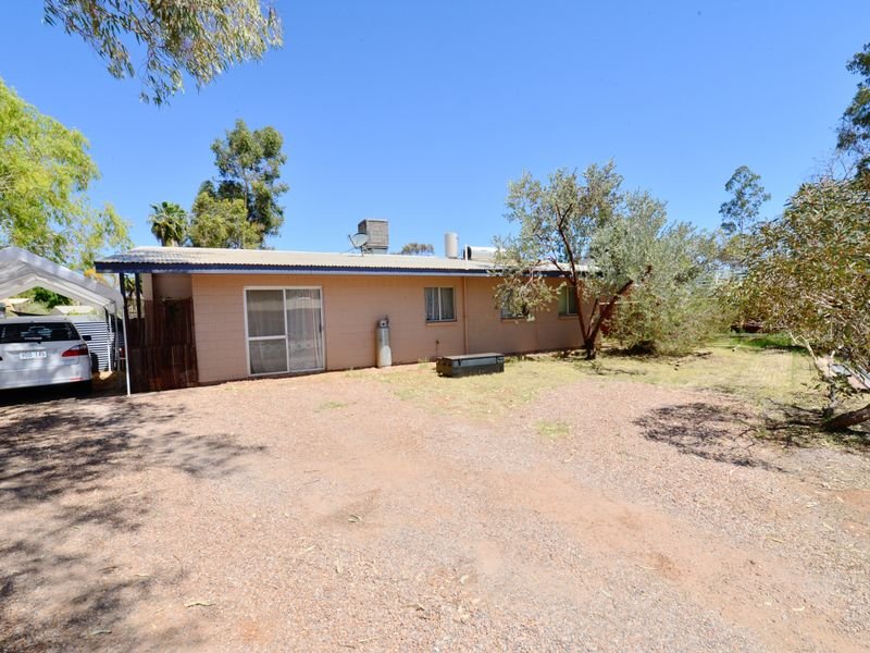 12 Mistletoe Street, Sadadeen, NT 0870 Property Details