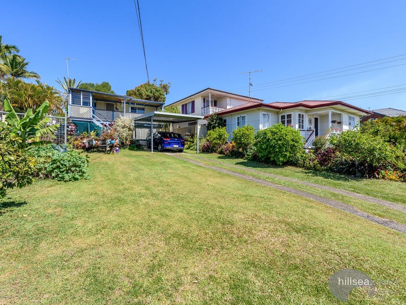 112 Robert Street, Labrador, QLD 4215