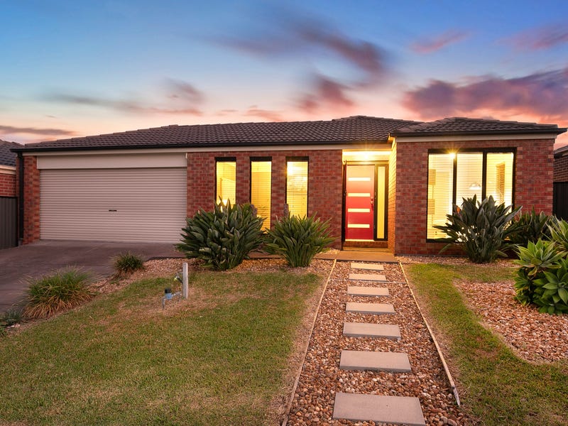 7 Bothwell Green, Derrimut, Vic 3026 Property Details