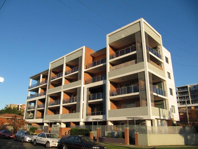 13/2 Castlereagh Street, Liverpool, NSW 2170 Property Details