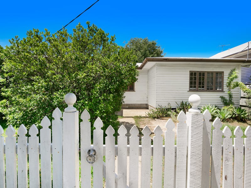 36 Tilley Street, Redcliffe, Qld 4020 Property Details