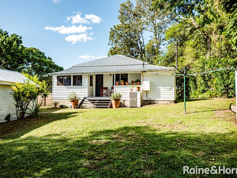 6 Street, Cooran, Qld 4569 House for Sale