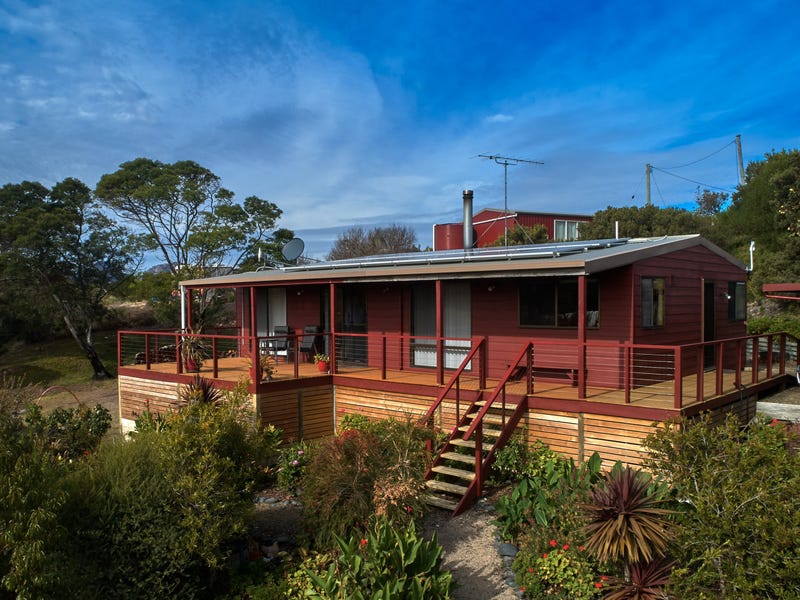 139 Swanwick Drive, Coles Bay, TAS 7215