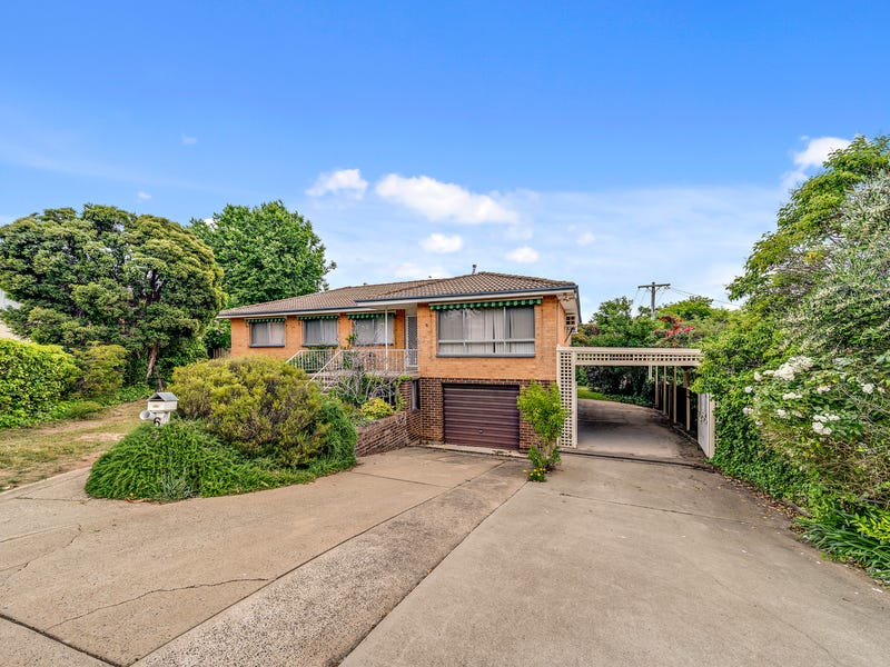 6 Winton Place, Holder, ACT 2611 Property Details