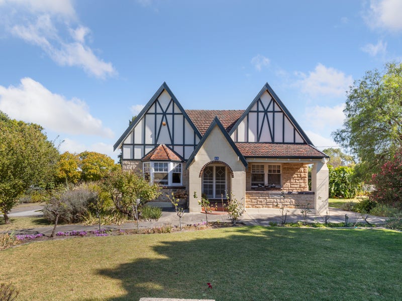 68 Gordon Street, Naracoorte, SA 5271 House for Sale