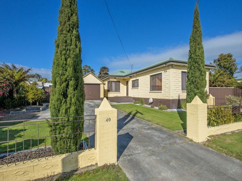 40 Simpson Street, Somerset, TAS 7322