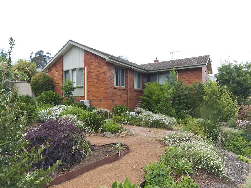 12 Breona Place, Lyons, ACT 2606