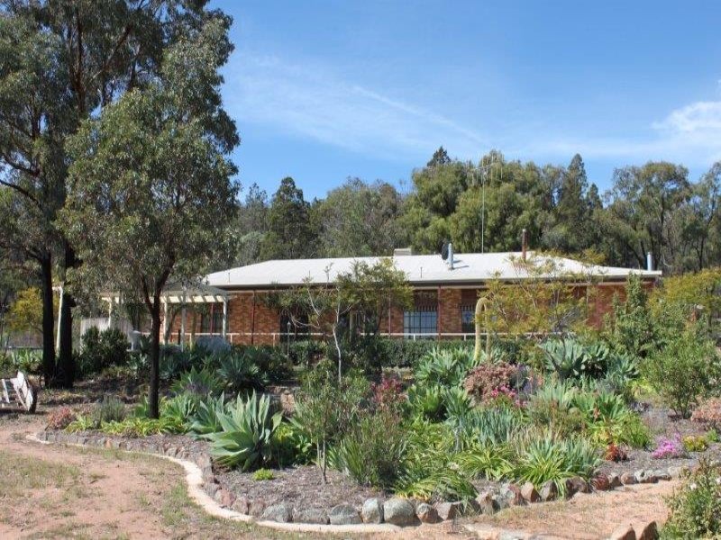 "Sunny Brae" Cooka Hills Road, Parkes, NSW 2870 Property Details